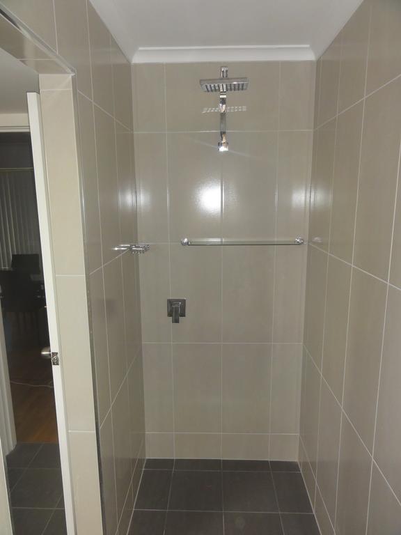 Prime Location & Spacious Adelaide Bagian luar foto